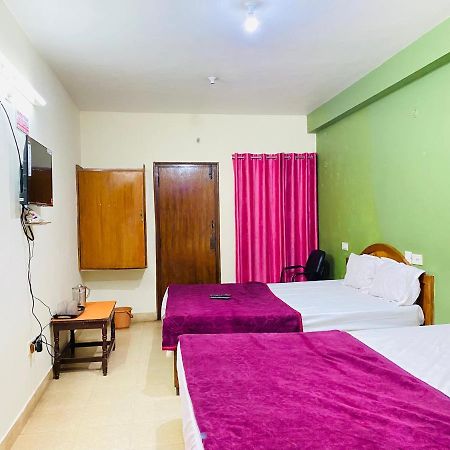 Hotel Nakshatra Ooty Exterior foto