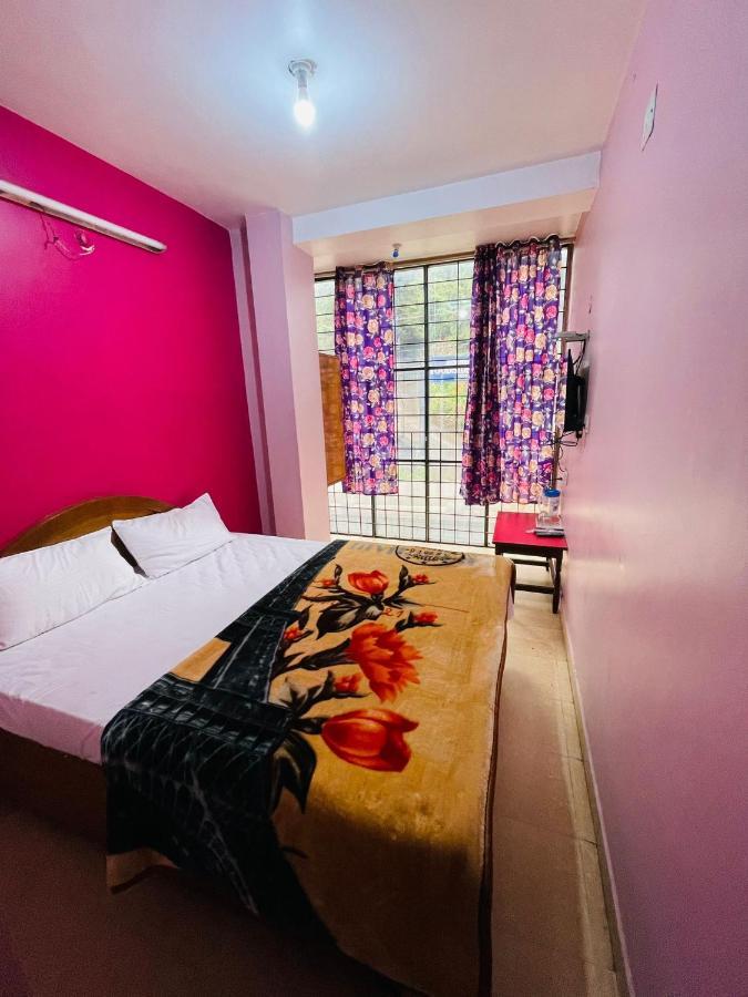 Hotel Nakshatra Ooty Exterior foto