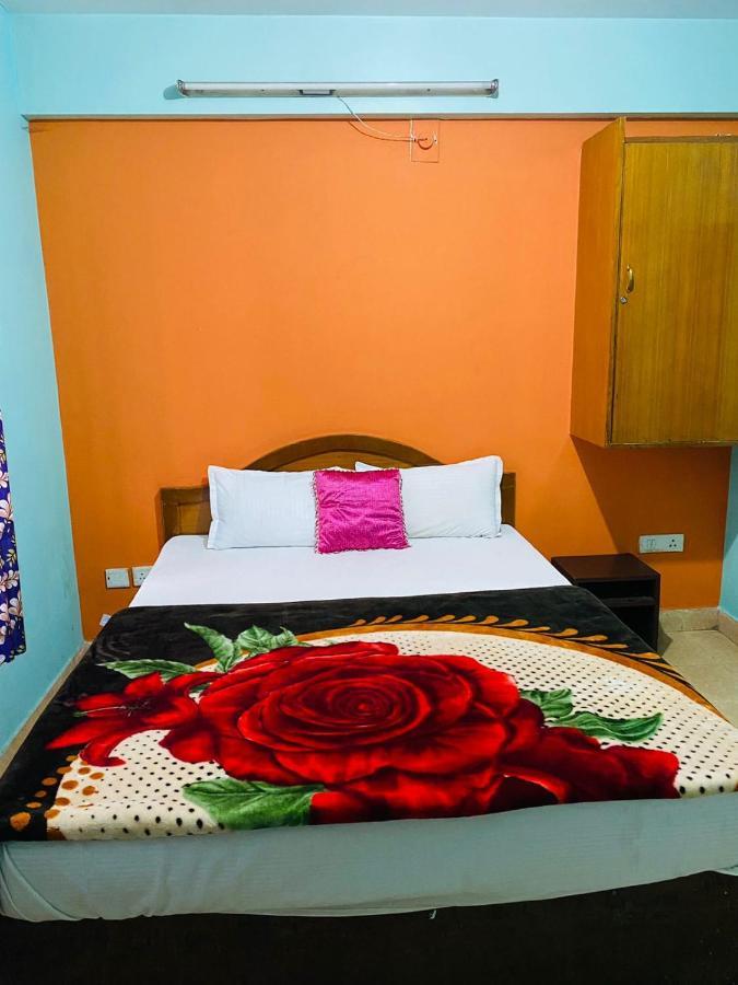 Hotel Nakshatra Ooty Exterior foto