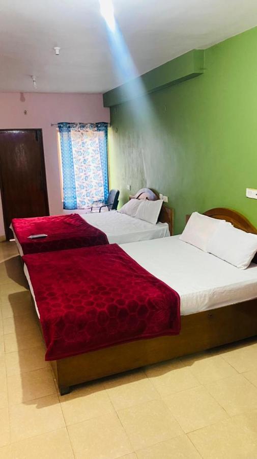 Hotel Nakshatra Ooty Exterior foto