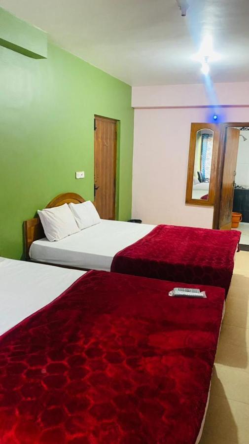 Hotel Nakshatra Ooty Exterior foto